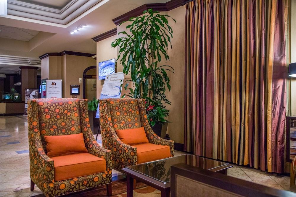 Doubletree By Hilton Modesto Hotel Exterior foto