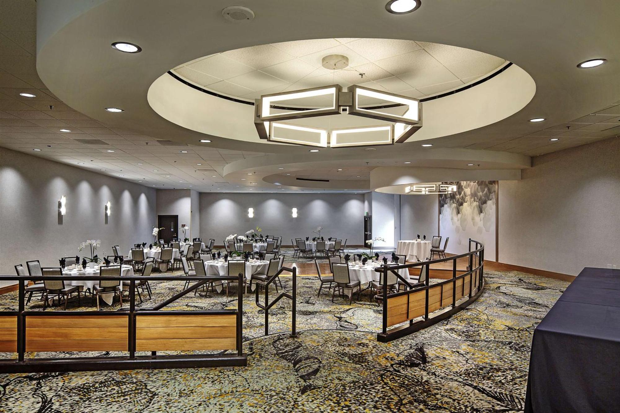 Doubletree By Hilton Modesto Hotel Exterior foto
