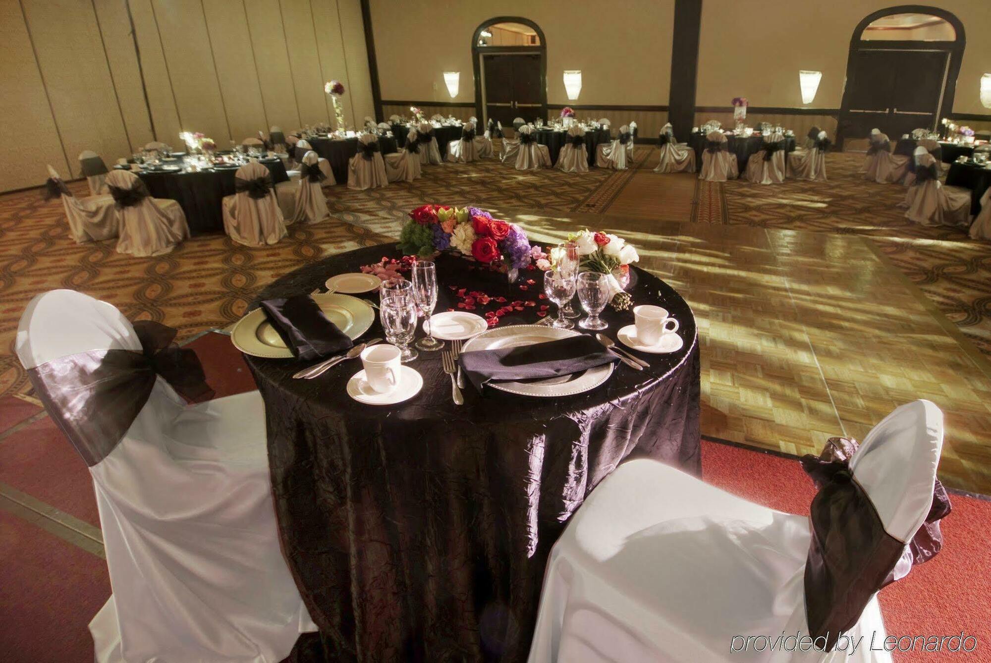 Doubletree By Hilton Modesto Hotel Restaurante foto